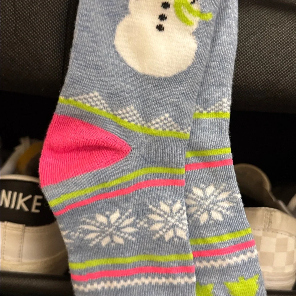 NWT pair of colorful Holiday/Winter socks.  Never been worn of course. Adult 7-9